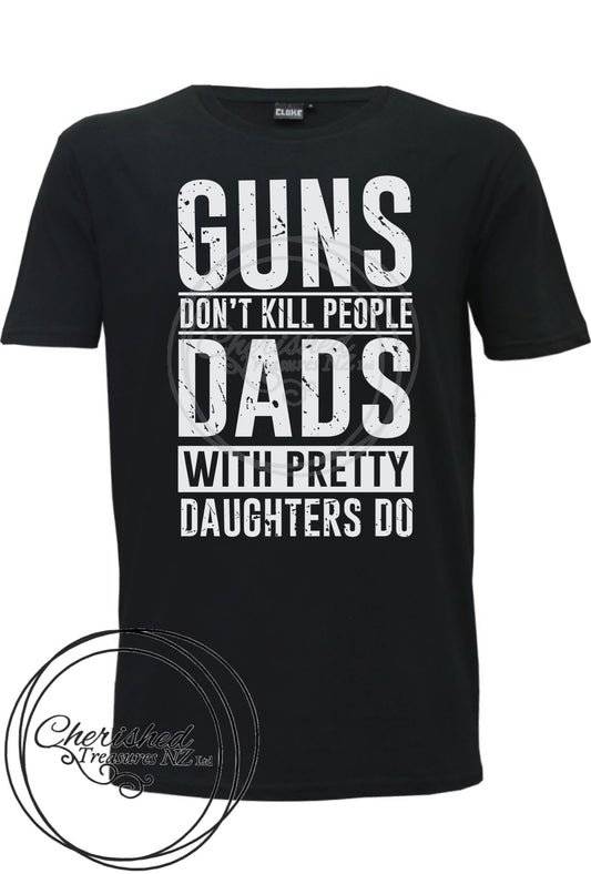 Guns don’t shoot people Men’s T-Shirt